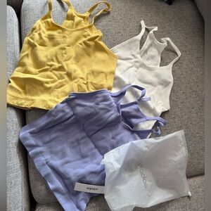 BNWT -3 pack tank set